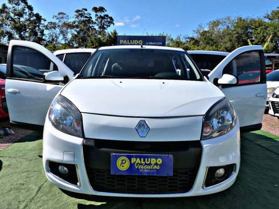 RENAULT SANDERO 1.6 PRIVILÉGE 16V FLEX 4P AUTOMÁTICO